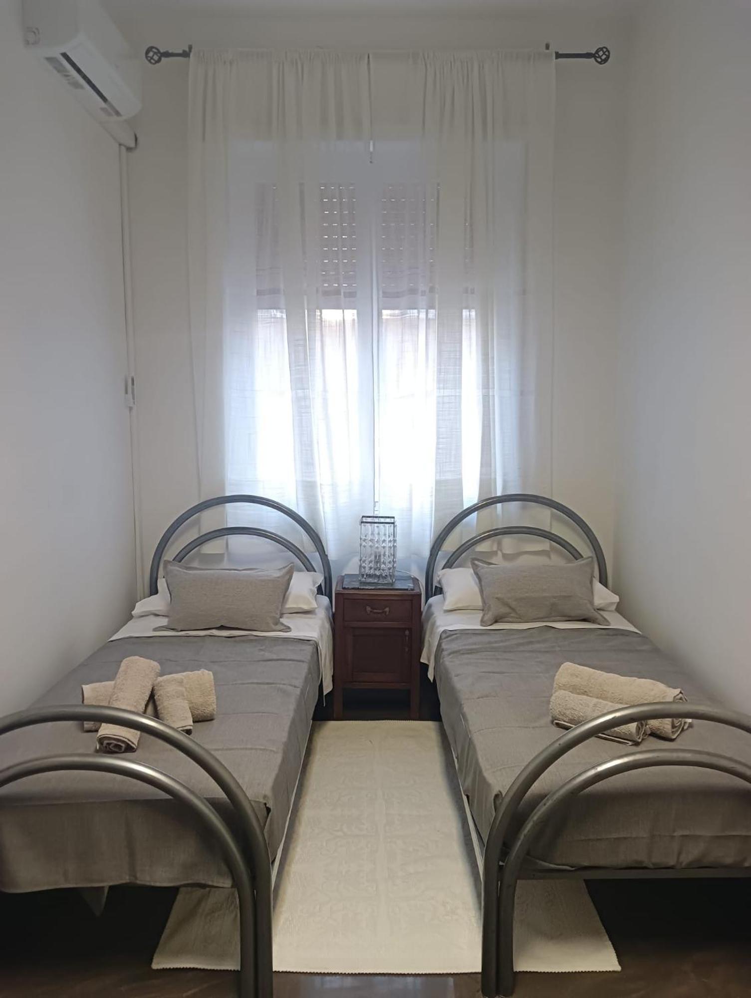 Casa Al Porto Bed and Breakfast Porto Torres Exteriör bild